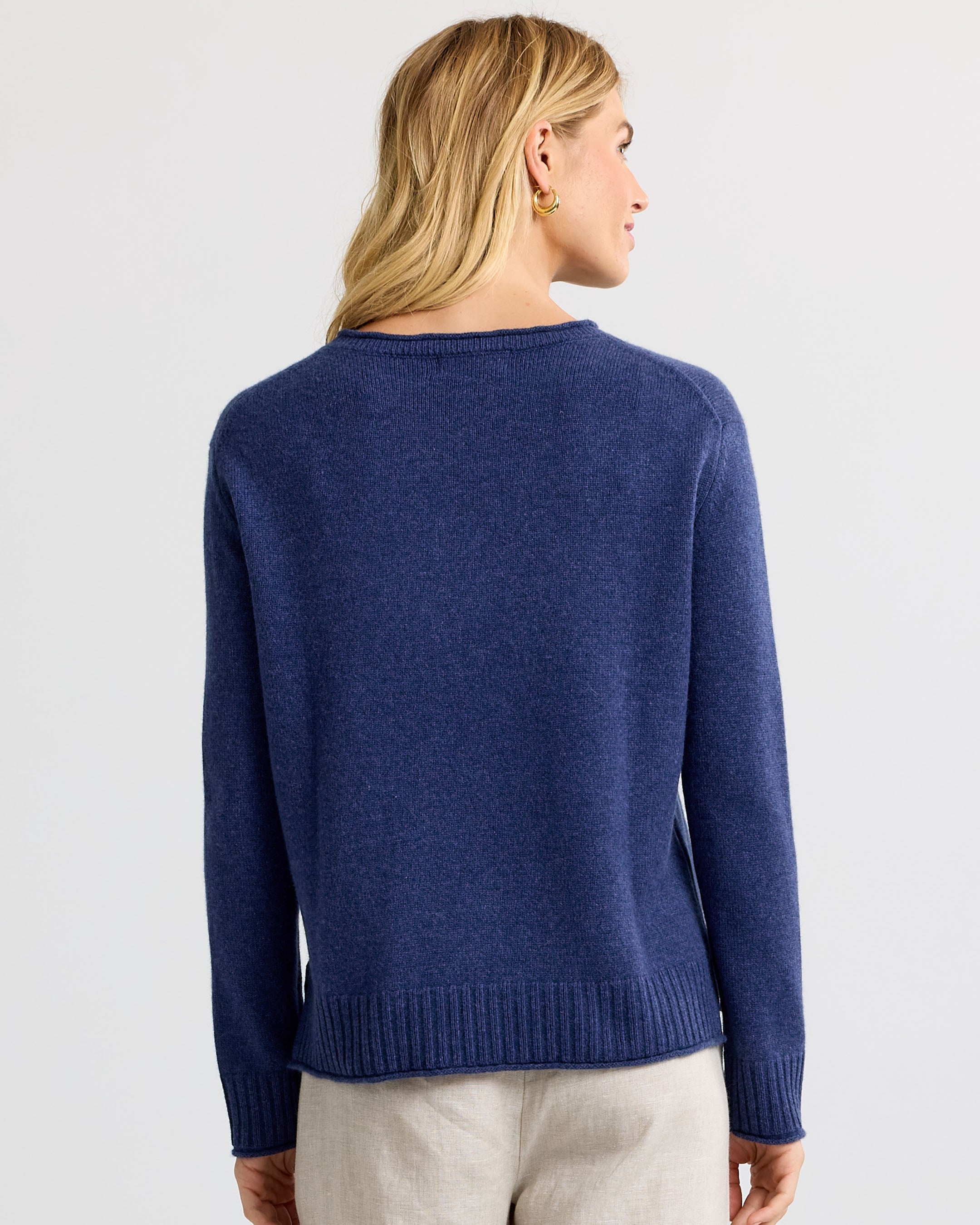 Essential Cashmere Crew